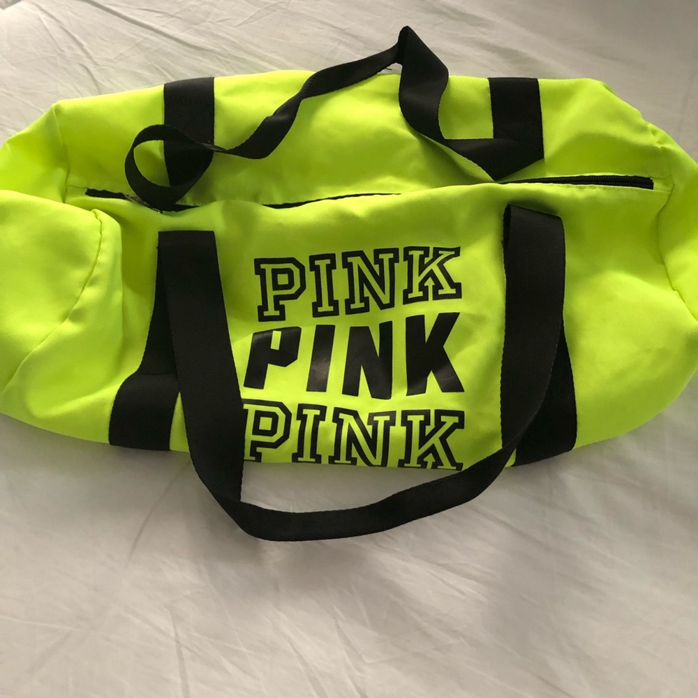 Victoria’s Secret gym bag